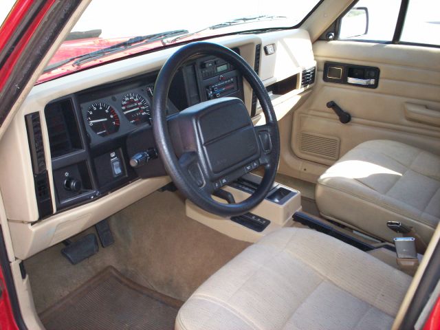 1995 Jeep Cherokee Work - Box Truck