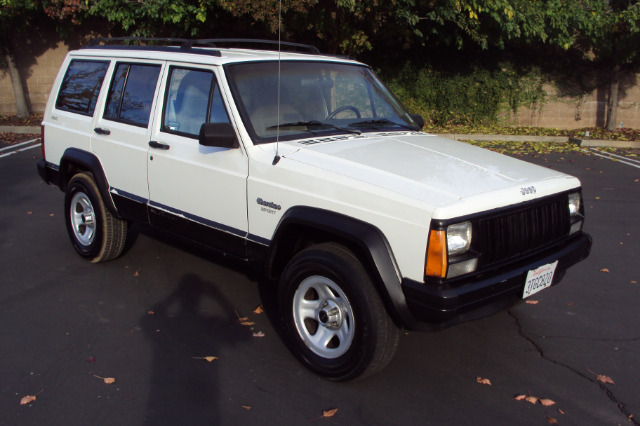 1996 Jeep Cherokee Base GLS LX