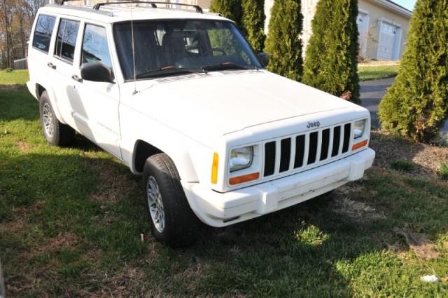 1997 Jeep Cherokee Sport 4D Utility