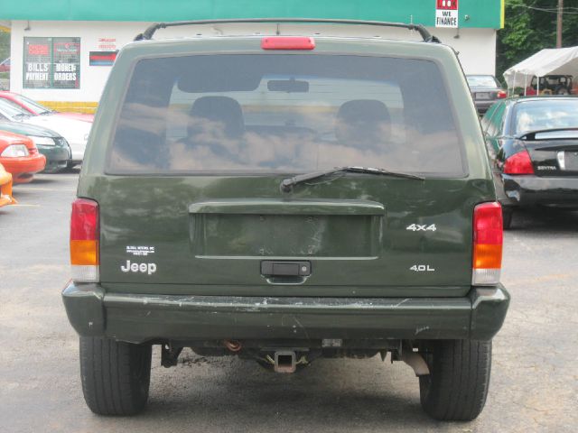 1997 Jeep Cherokee 4x4 XE