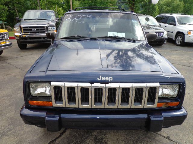 1997 Jeep Cherokee 4x4 XE