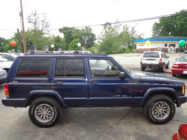 1997 Jeep Cherokee 4x4 XE