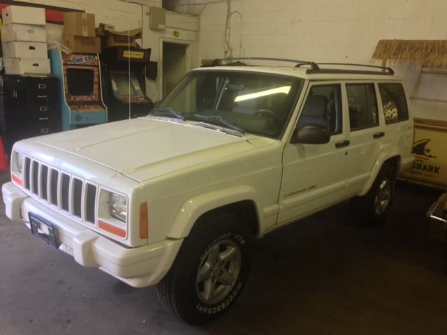 1998 Jeep Cherokee Base GLS LX