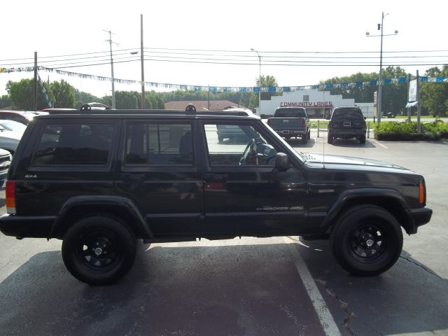 1998 Jeep Cherokee Base GLS LX