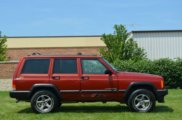 1998 Jeep Cherokee Base GLS LX