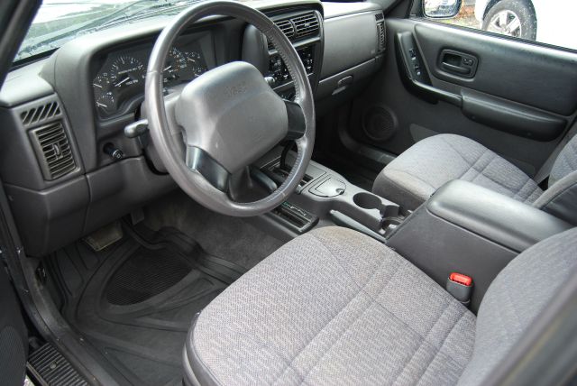 1999 Jeep Cherokee Base GLS LX