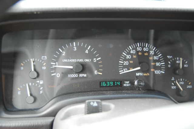 1999 Jeep Cherokee Base GLS LX