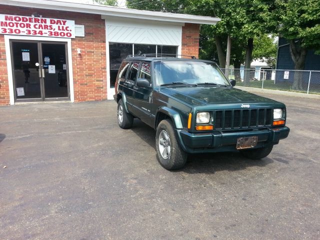 1999 Jeep Cherokee Base GLS LX