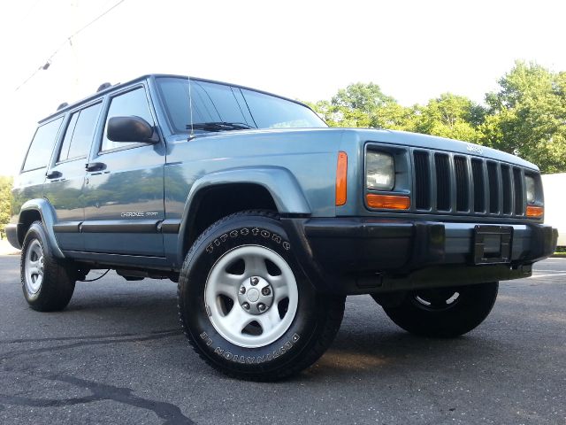 1999 Jeep Cherokee Base GLS LX