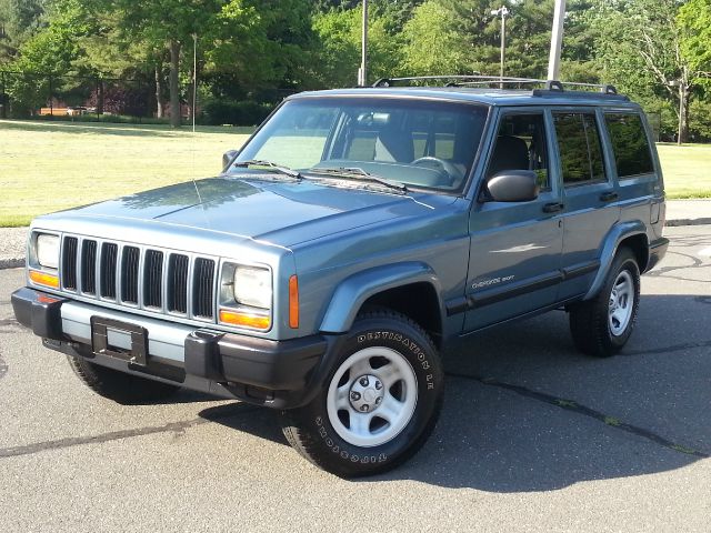 1999 Jeep Cherokee Base GLS LX