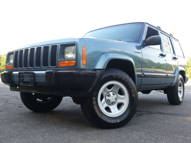 1999 Jeep Cherokee Base GLS LX