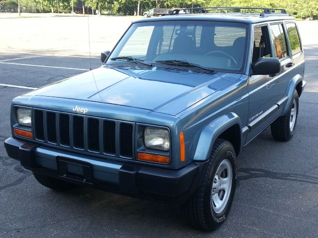 1999 Jeep Cherokee Base GLS LX