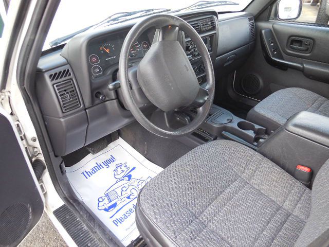 1999 Jeep Cherokee Work - Box Truck