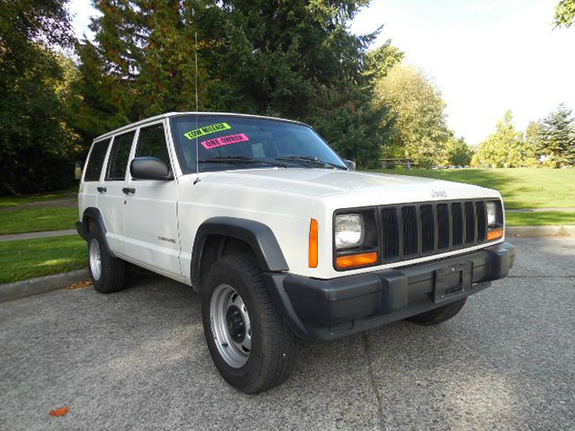 1999 Jeep Cherokee Work - Box Truck