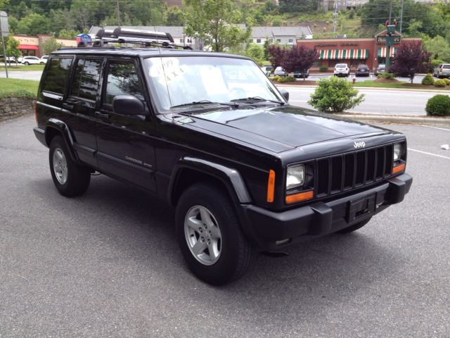 1999 Jeep Cherokee Base GLS LX