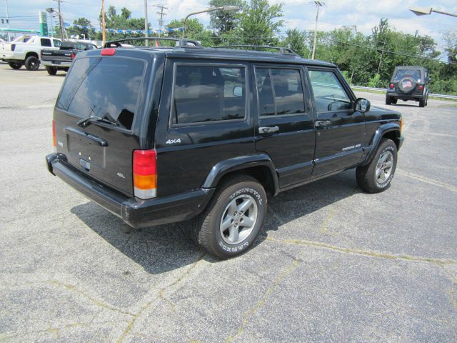 1999 Jeep Cherokee Base GLS LX