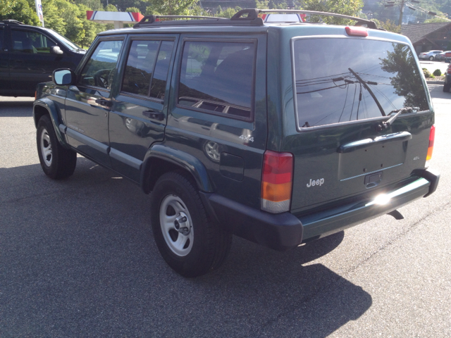 1999 Jeep Cherokee Base GLS LX