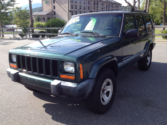 1999 Jeep Cherokee Base GLS LX