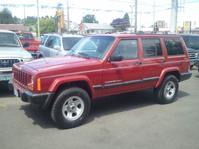 1999 Jeep Cherokee Base GLS LX