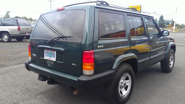 1999 Jeep Cherokee Base GLS LX