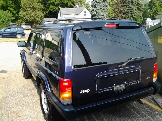 1999 Jeep Cherokee Base GLS LX