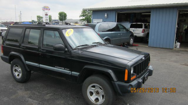 1999 Jeep Cherokee Base GLS LX