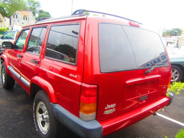 1999 Jeep Cherokee Base GLS LX