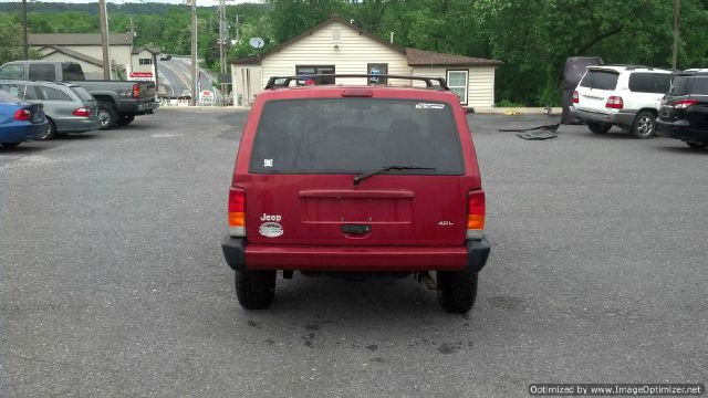 1999 Jeep Cherokee Base GLS LX