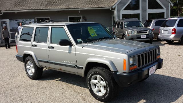 2000 Jeep Cherokee Base GLS LX