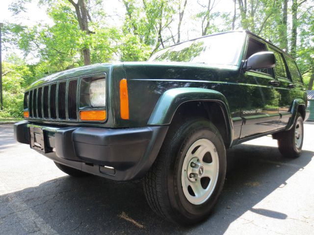 2000 Jeep Cherokee Base GLS LX