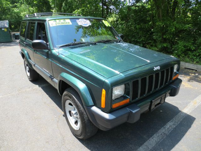 2000 Jeep Cherokee Base GLS LX