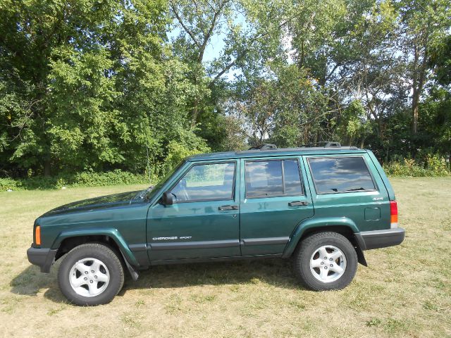 2000 Jeep Cherokee Base GLS LX