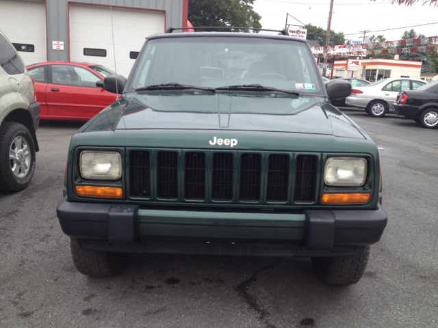 2000 Jeep Cherokee Base GLS LX