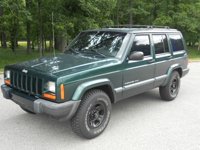 2000 Jeep Cherokee Base GLS LX