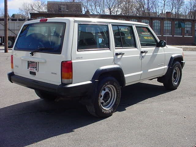 2000 Jeep Cherokee Work - Box Truck