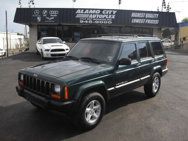 2000 Jeep Cherokee Base GLS LX