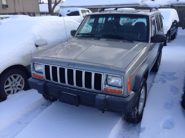 2000 Jeep Cherokee Base GLS LX