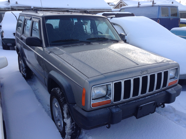 2000 Jeep Cherokee Base GLS LX