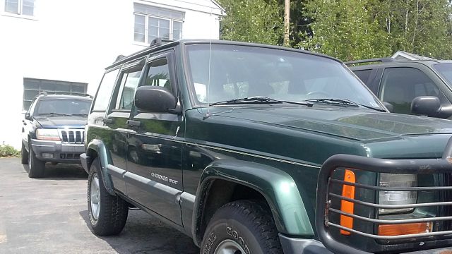 2000 Jeep Cherokee Base GLS LX