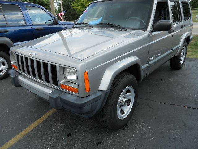 2000 Jeep Cherokee Base GLS LX