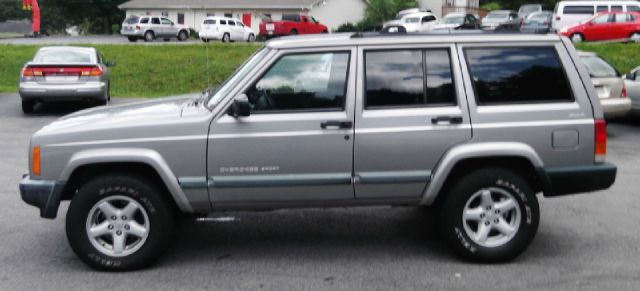 2000 Jeep Cherokee Unknown