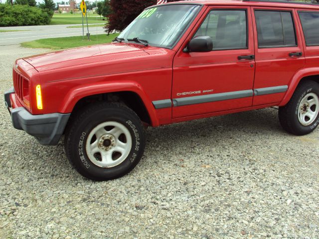 2000 Jeep Cherokee Base GLS LX