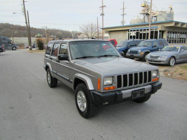 2000 Jeep Cherokee Base GLS LX