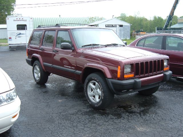 2001 Jeep Cherokee Base GLS LX