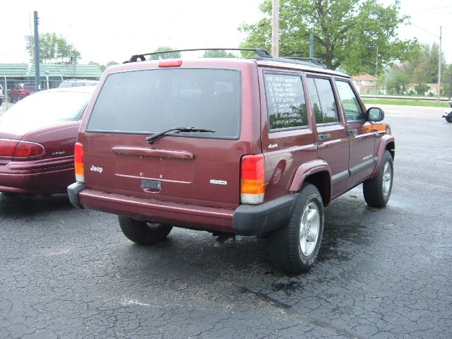 2001 Jeep Cherokee Base GLS LX