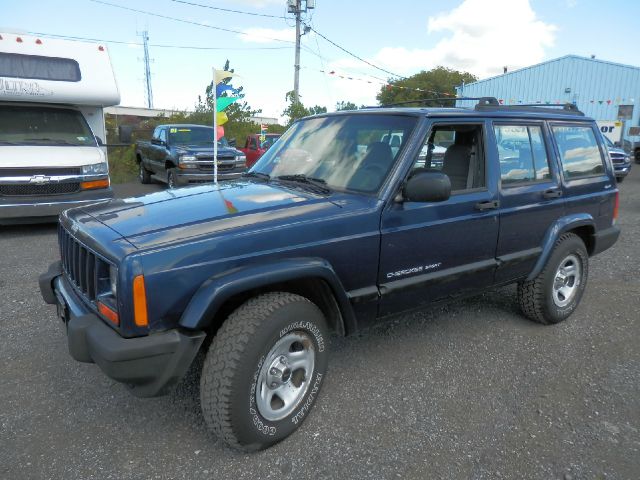 2001 Jeep Cherokee Base GLS LX