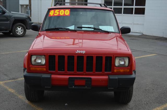 2001 Jeep Cherokee T6 AWD 7-passenger Leather Moonroof