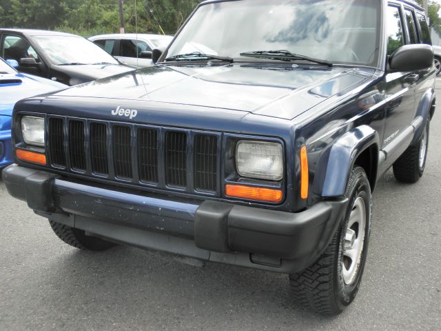 2001 Jeep Cherokee Base GLS LX