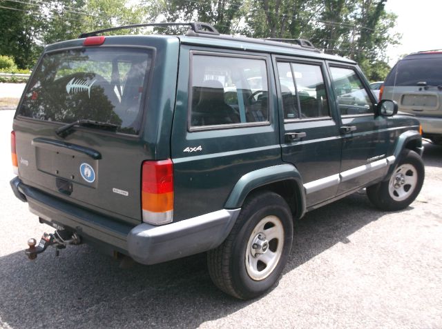 2001 Jeep Cherokee Base GLS LX