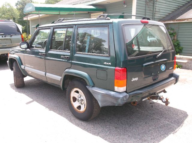 2001 Jeep Cherokee Base GLS LX